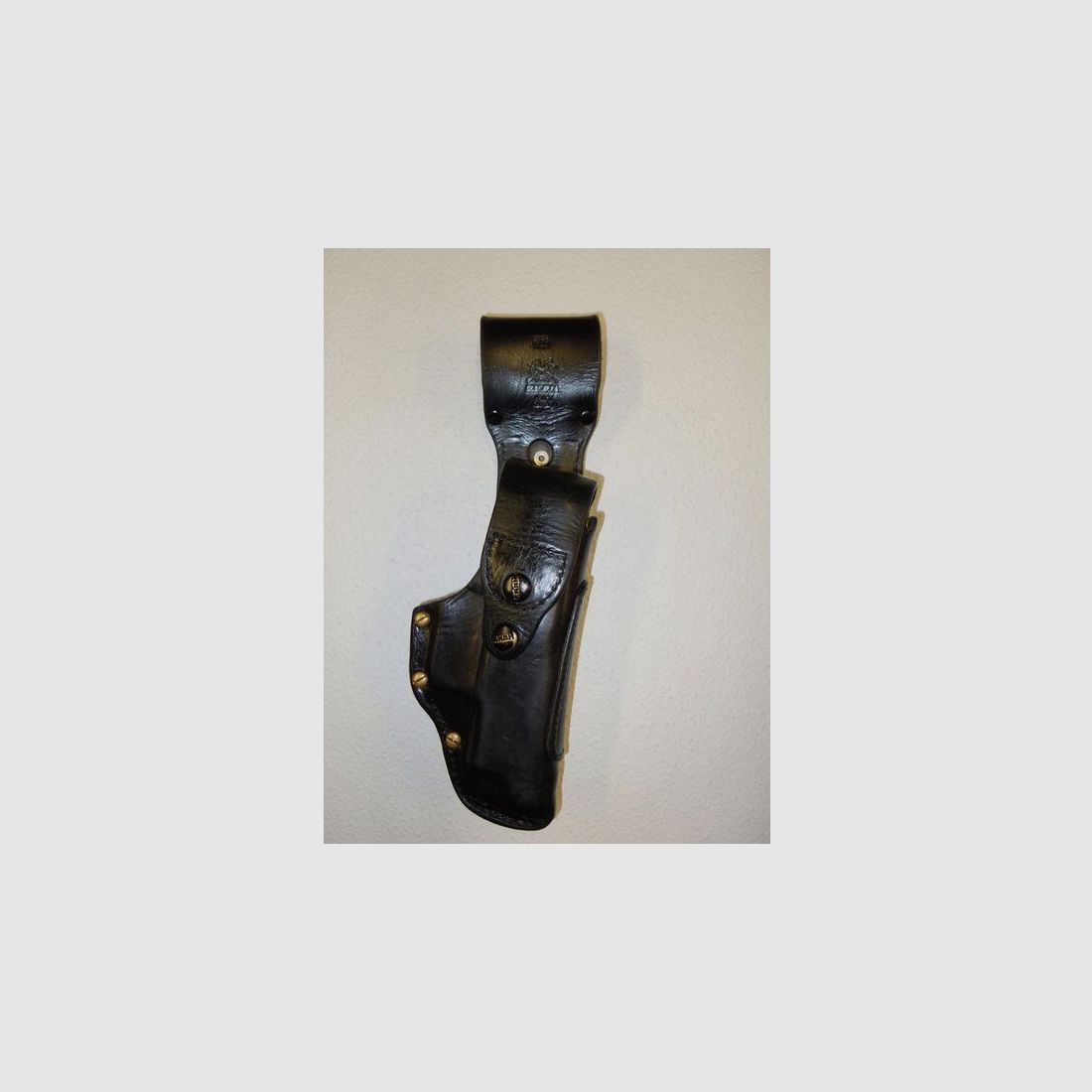 Leather holster AKAH Berlin/Brandenburg with bridge belt - Black holster for pistol SIG SAUER P6 & P225