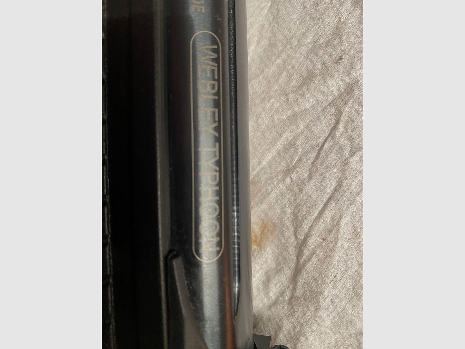 Pistola ad aria Webley Typhoon