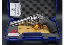 Smith & Wesson 686 WD caliber .357 Magnum NEW WEAPON 686 WD