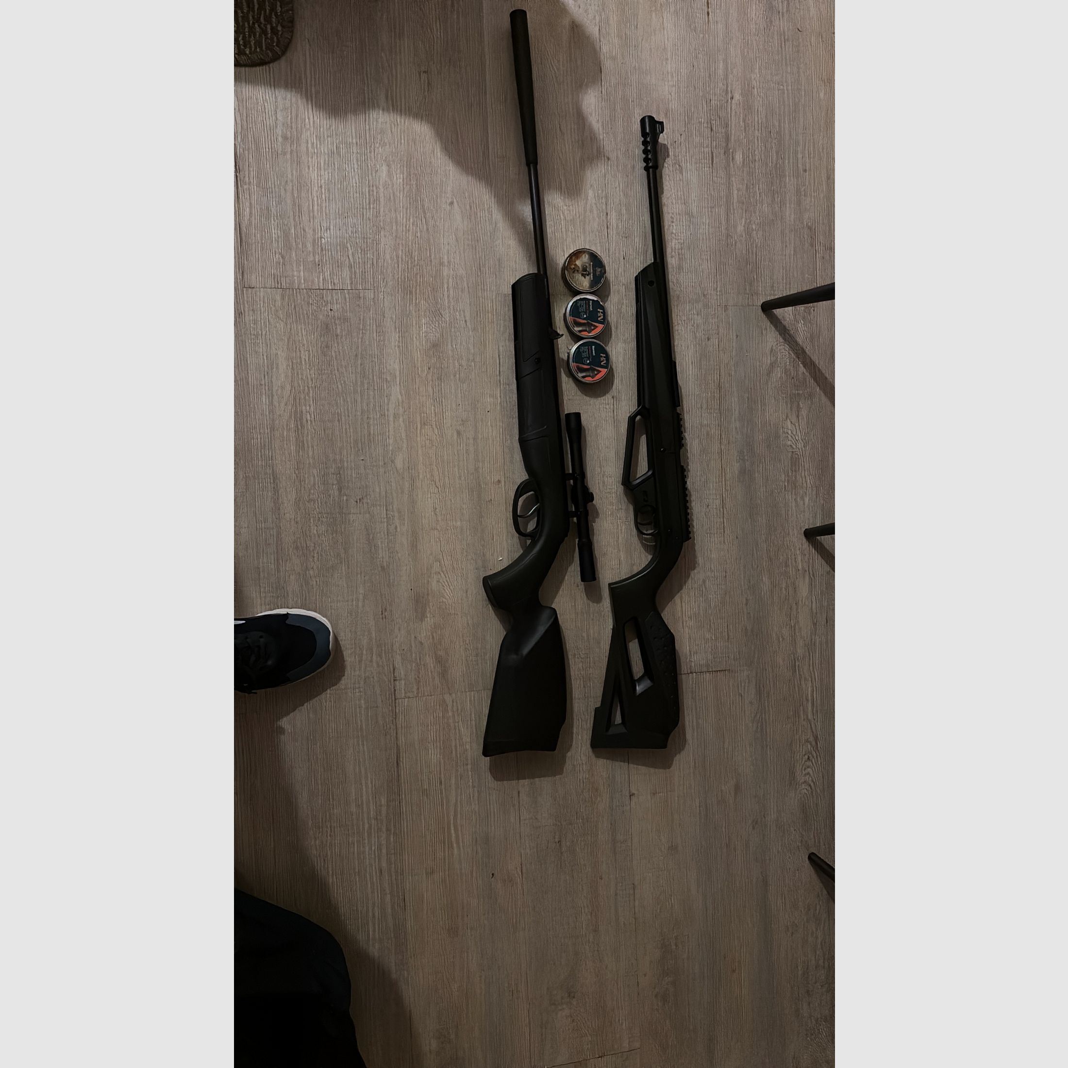 2 carabines à air – PERFECTA RS26 & UX – comme neuves, avec accessoires, image 1 sur 2