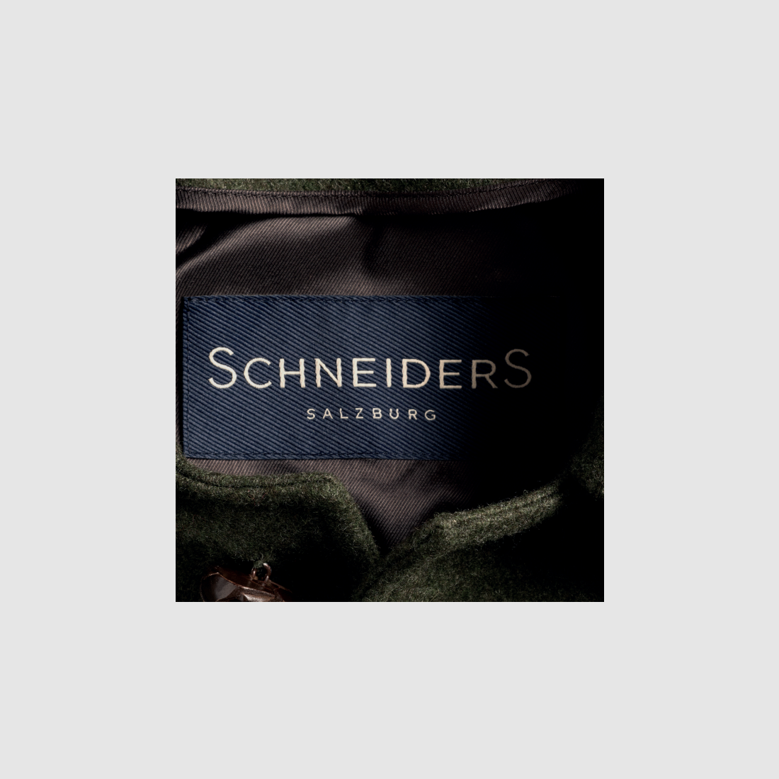 Schneiders kurze Trachten Jacke Mia in Dunkelgrün, Bild 2 von 3