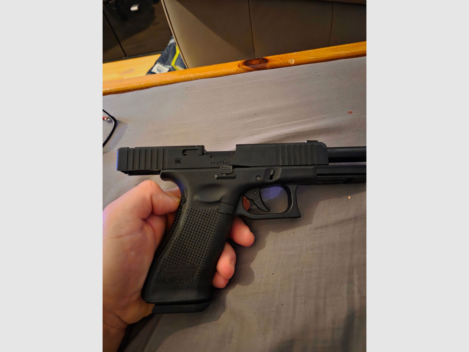 Glock 17 Gen5 Airsoft von Umarex/VFC mit F im Fünfeck