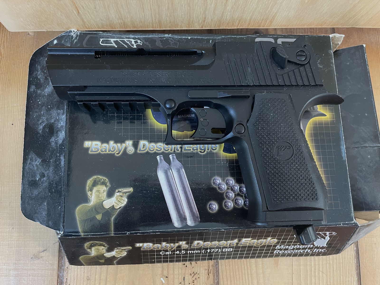 CO2-Pistole Baby Desert Eagle von Magnum Research 