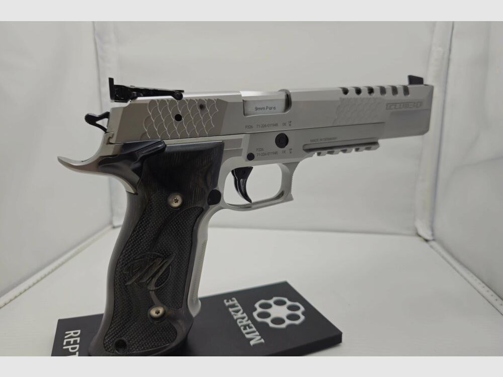 SIG Sauer P226 X-Six Club 30 9mmLuger