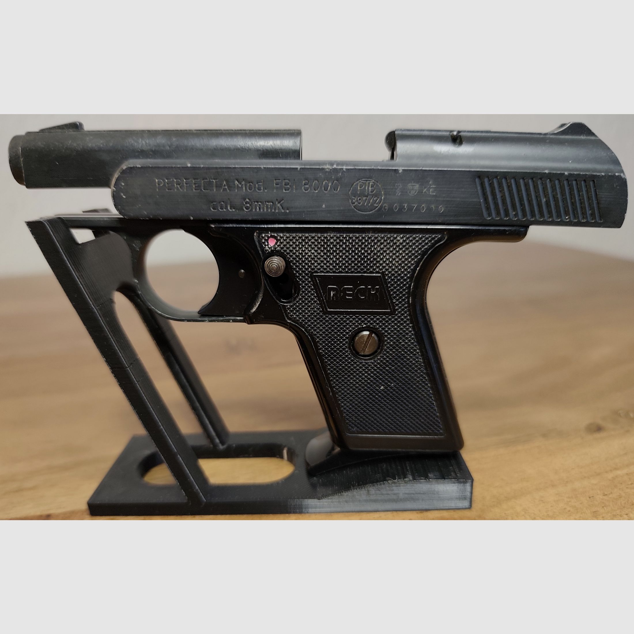 Reck Perfecta Mod. FBI 8000 PTB 387/2 Ungeschossen Sammler-Set+CS Gas Patronen