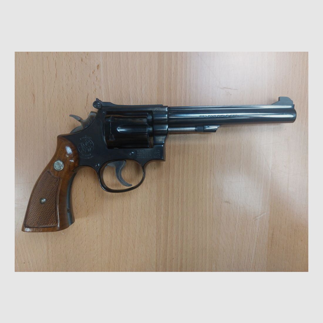 Smith & Wesson, USA M 17 - 4