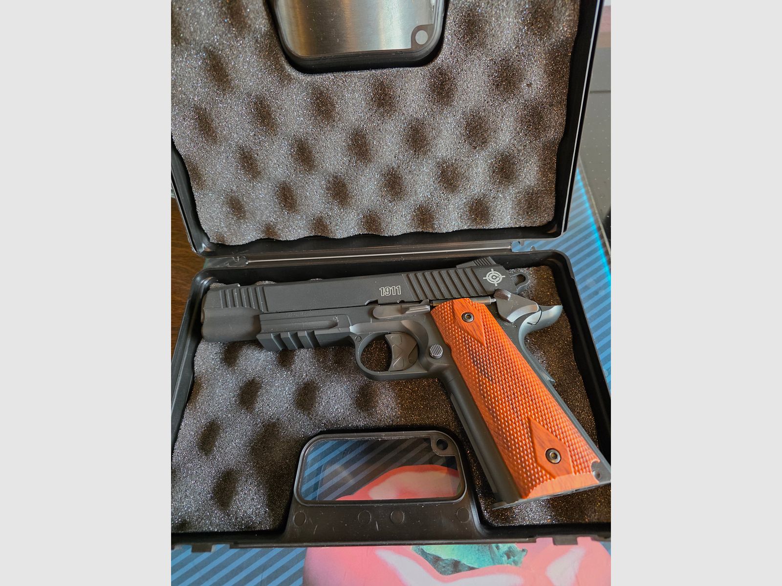 Crossman 1911 CO2 4,5 mm