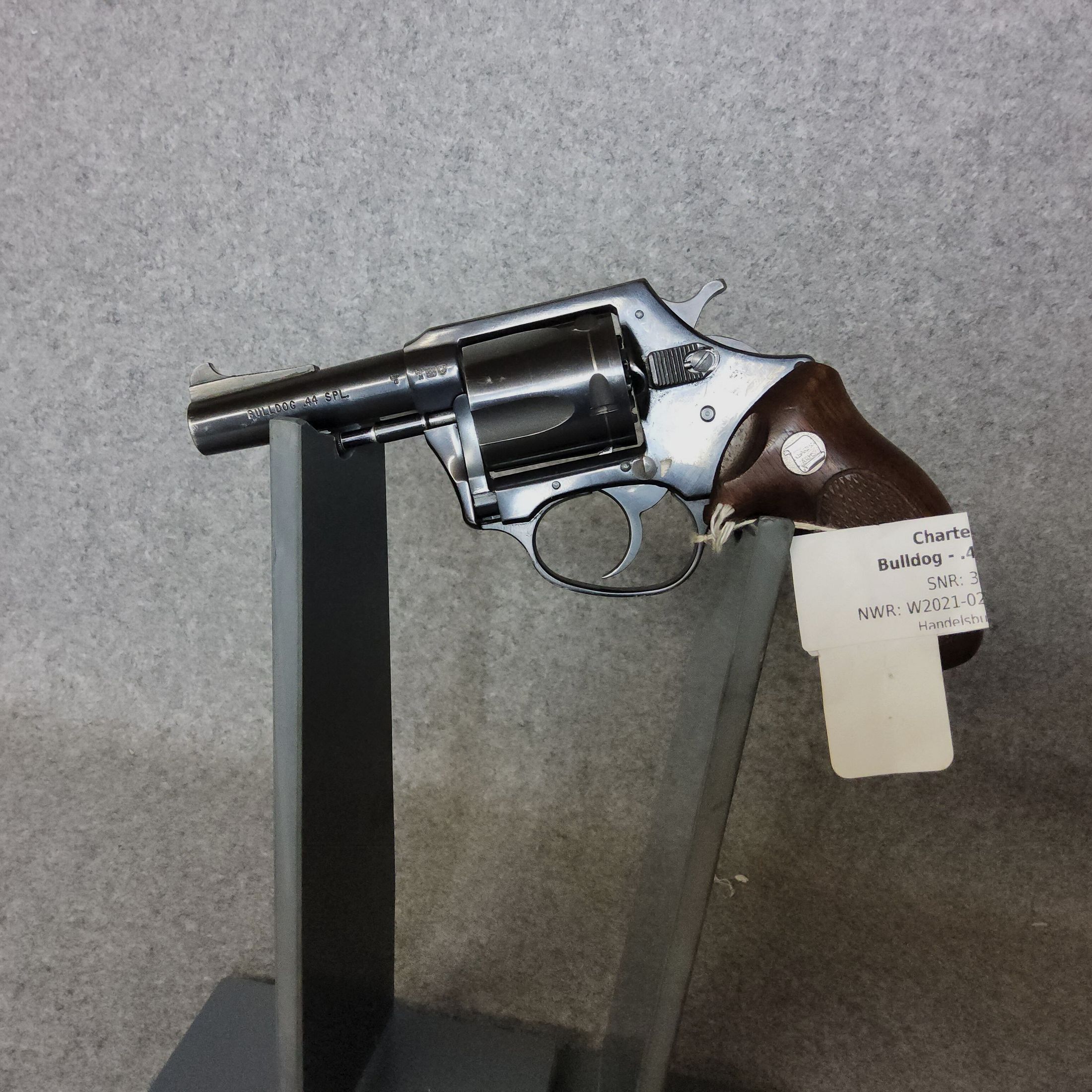 Charter Arms	 Bulldog