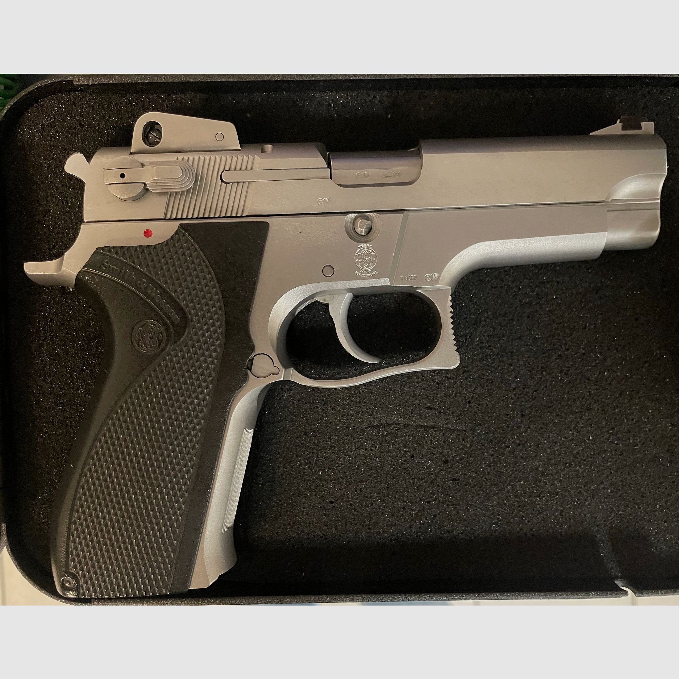 Smith Wesson 5906 S&W 5906 pistola semiautomatica 9mm