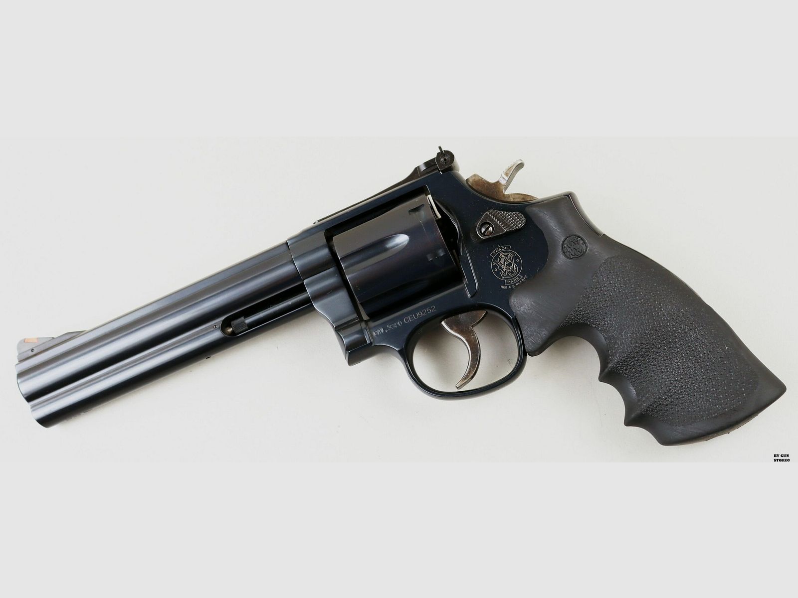 Revolver Smith & Wesson mod. 586-5 cal. 357 Mag. Matr. CEU9252, immagine 2 di 12