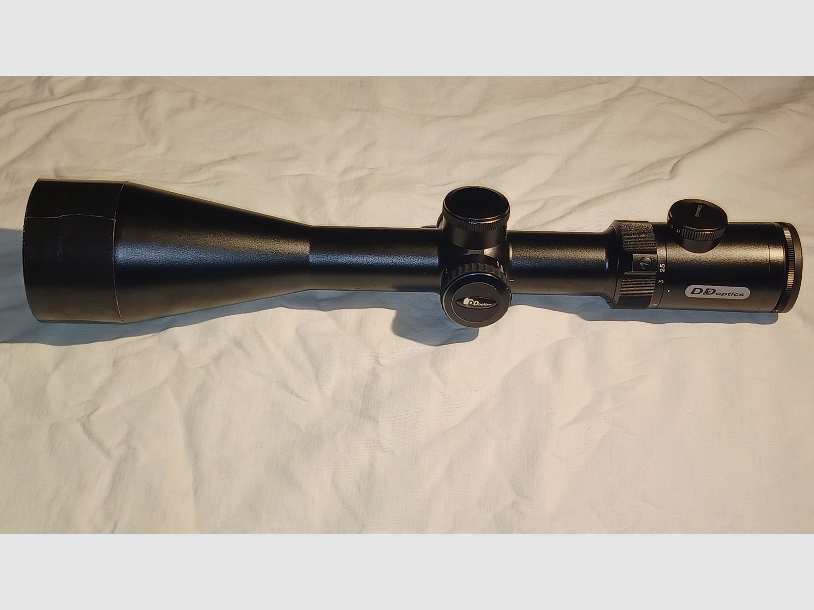 Zielfernrohr DDoptics 2,5-10x56 mit Leuchtpunkt