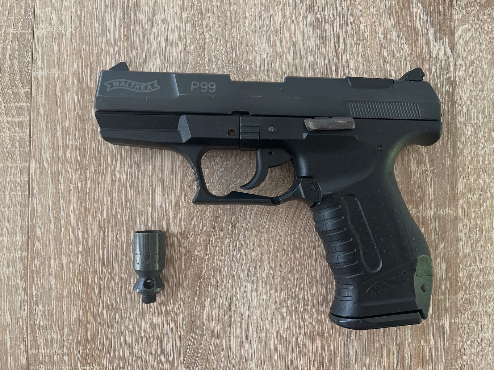 Walther P99 - 9mm P.A.K. - pistola de fogueo