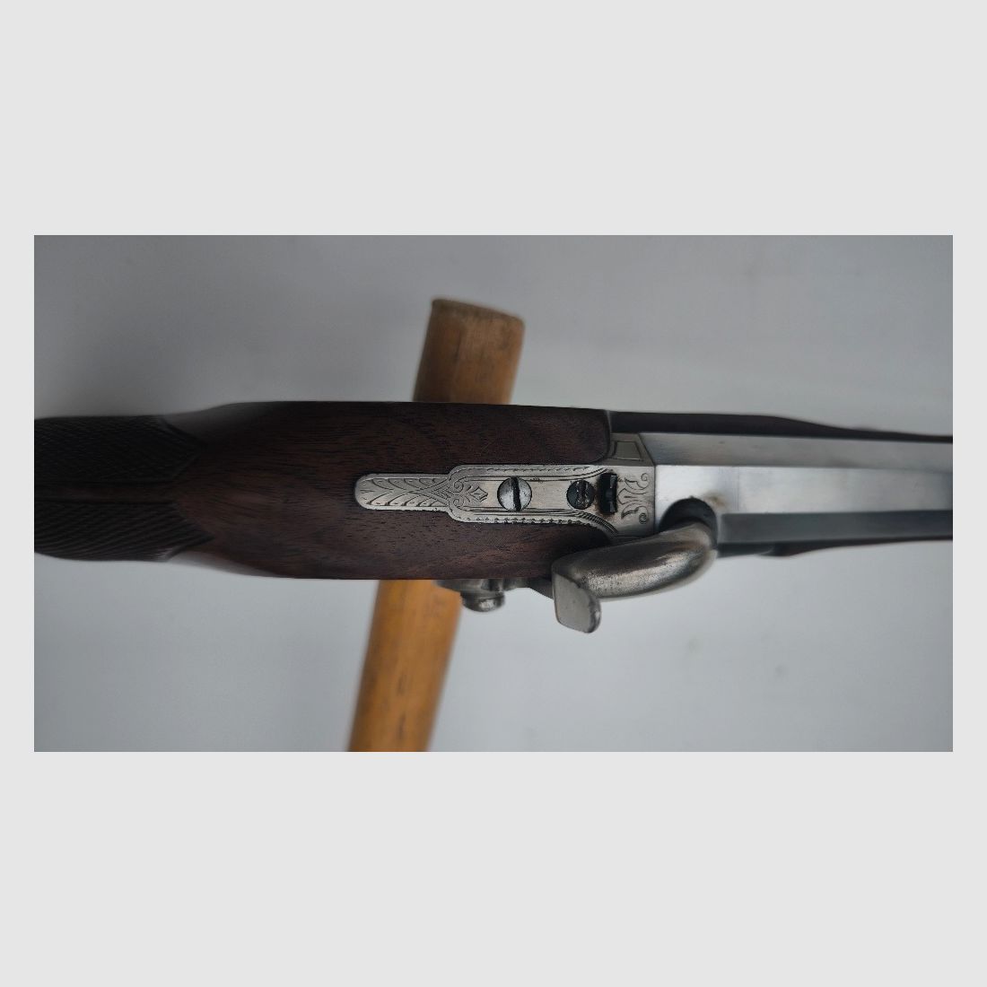 Pedersoli Le Page percussion pistol a avancarica per tiratori sportivi con stiletto .44