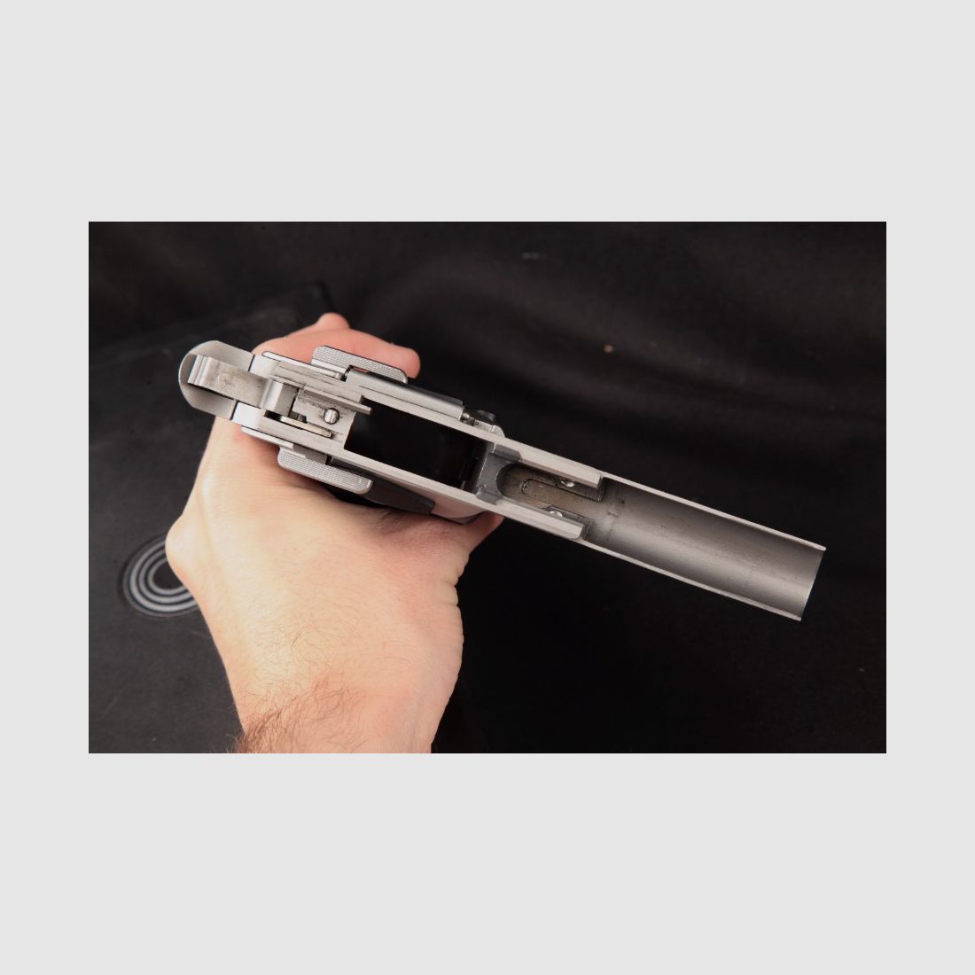 Para Ordnance, Modelo P16-40 Limitado de Canadá, Acero Inoxidable 5" Semiautomático de Doble Capacidad (1911) Pistola y Estuche .40 S&W