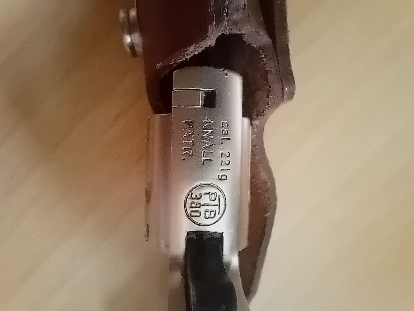 Schreckschuss-Revolver Röhm Little Joe in .22mm knall, vernickelt, Versand frei
