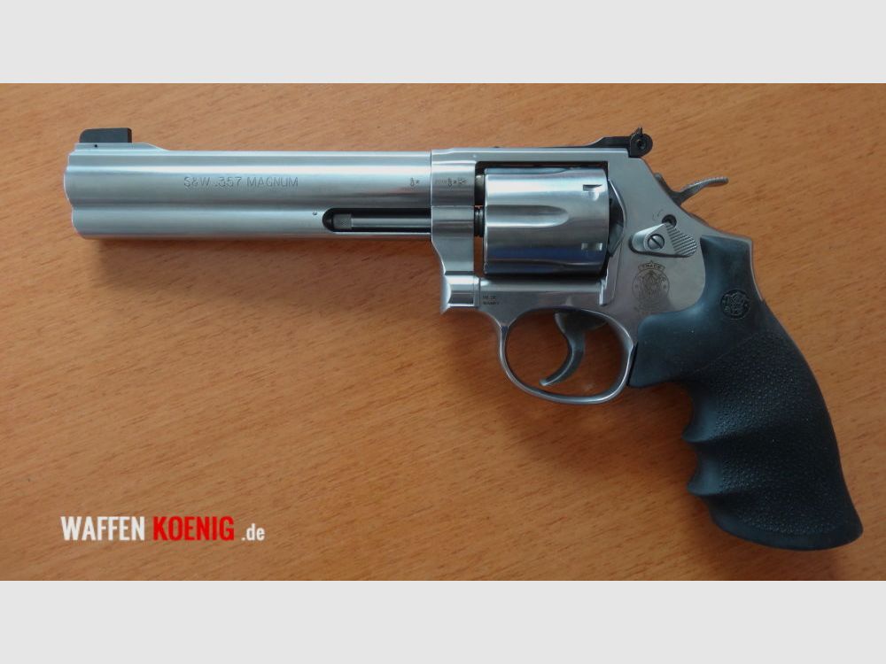 Smith & Wesson 686 Standard