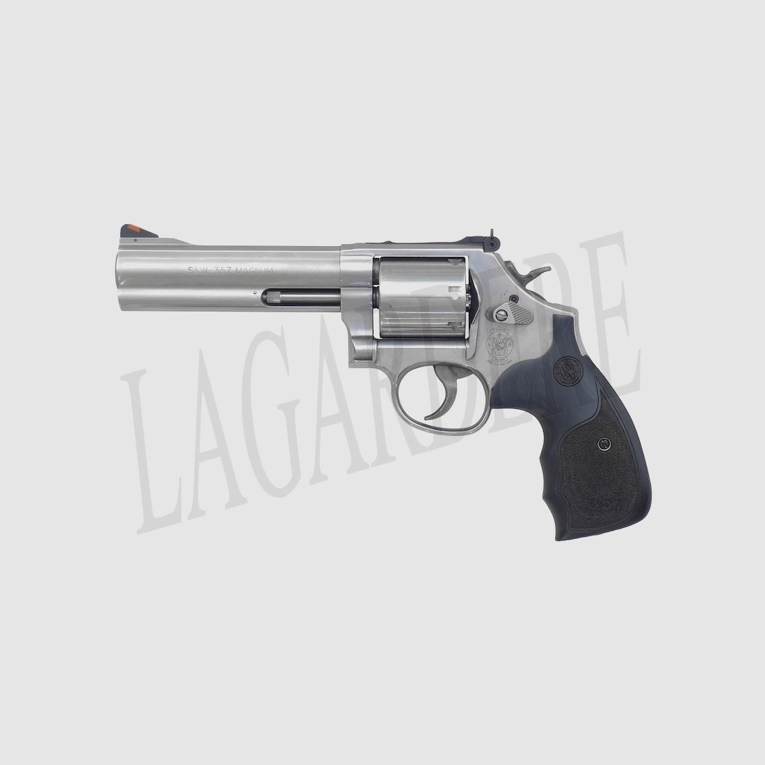 SMITH & WESSON 686 PLUS 3-5-7- 5&Prime;(REVOLVER)