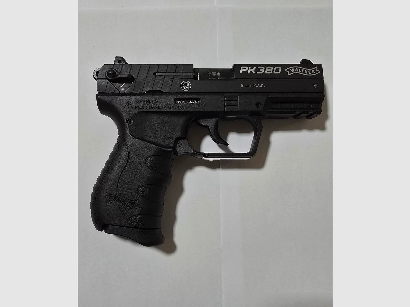 Walther PK 380 9mm PAK Schreckschuss 2 Magazine