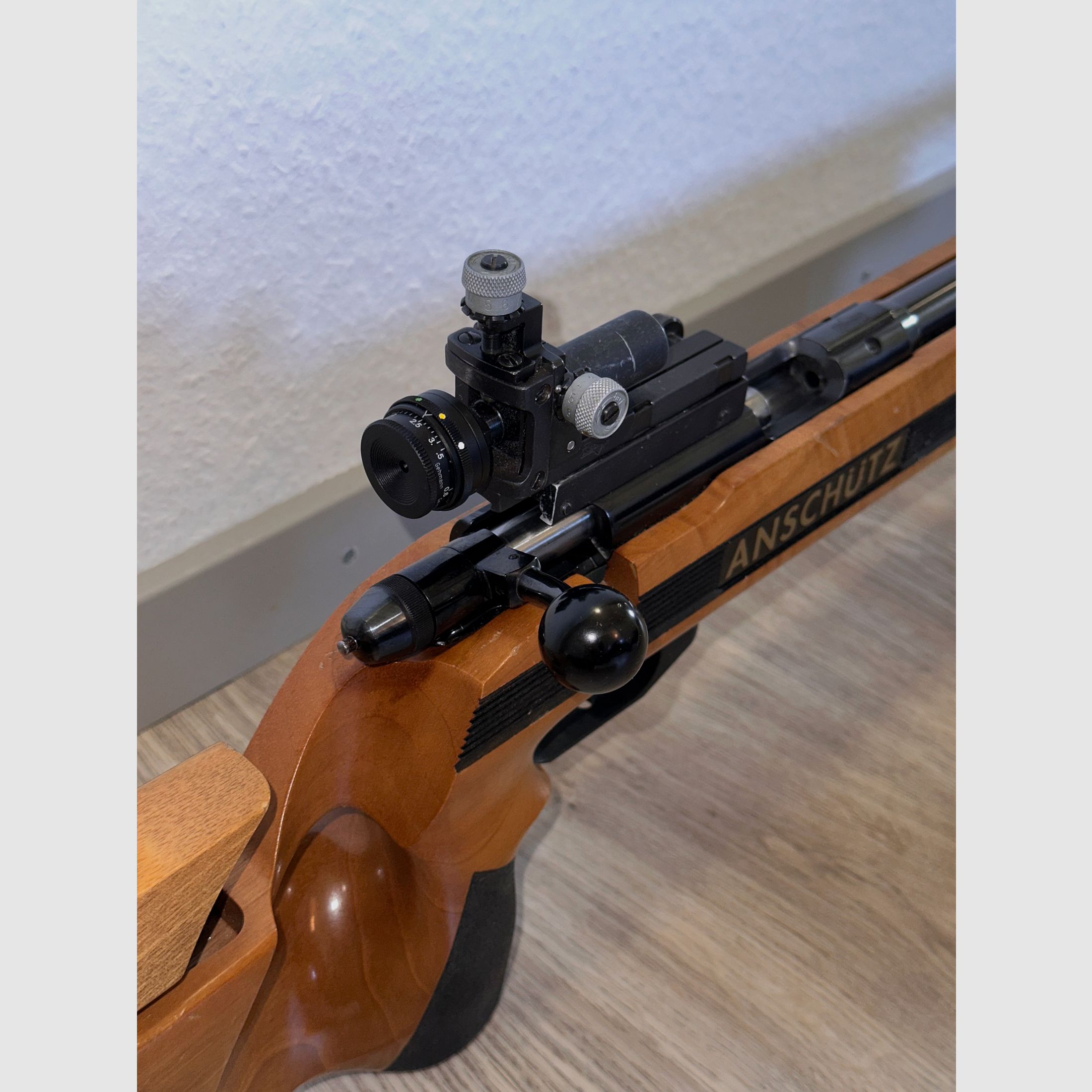 Karabin Anschütz Match 1807 KK – Kompletny zestaw w doskonałym stanie