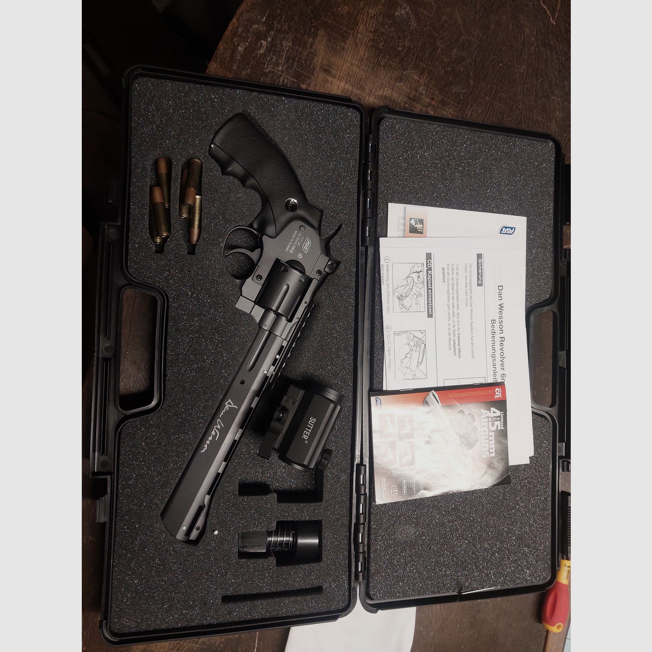 Dan Wesson Revolver 4,5mm