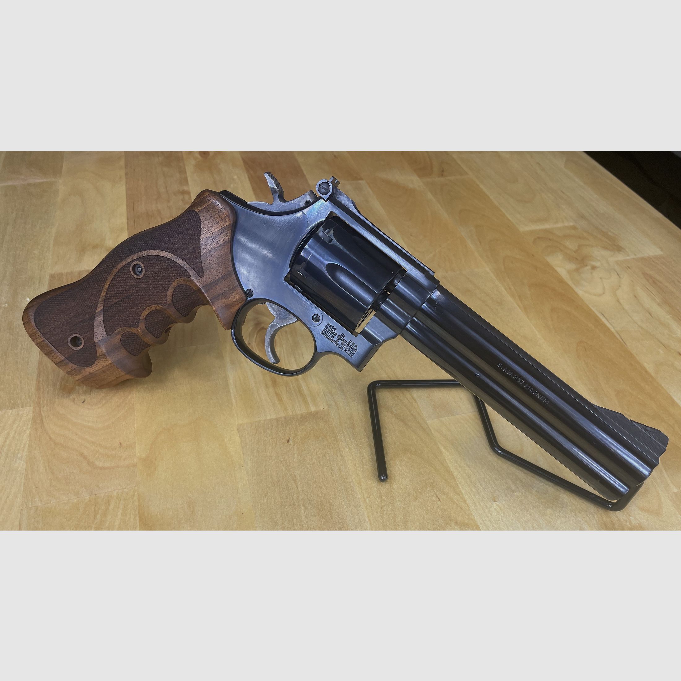 Revolver Smith&Wesson 586-1 6 Zoll Kaliber .357 Magnum