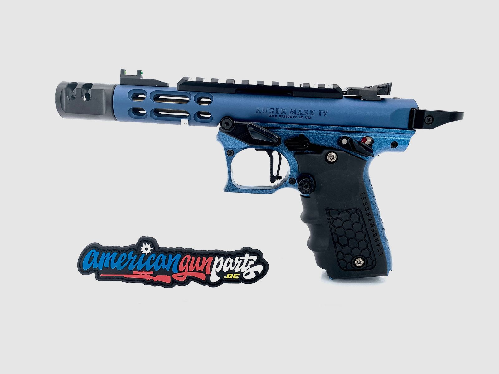 Tandemkross TANDEMIZED Ruger Mark IV 22/45 Race Gun - blue 43932 upper, blue lower, black controls, image 1 of 2