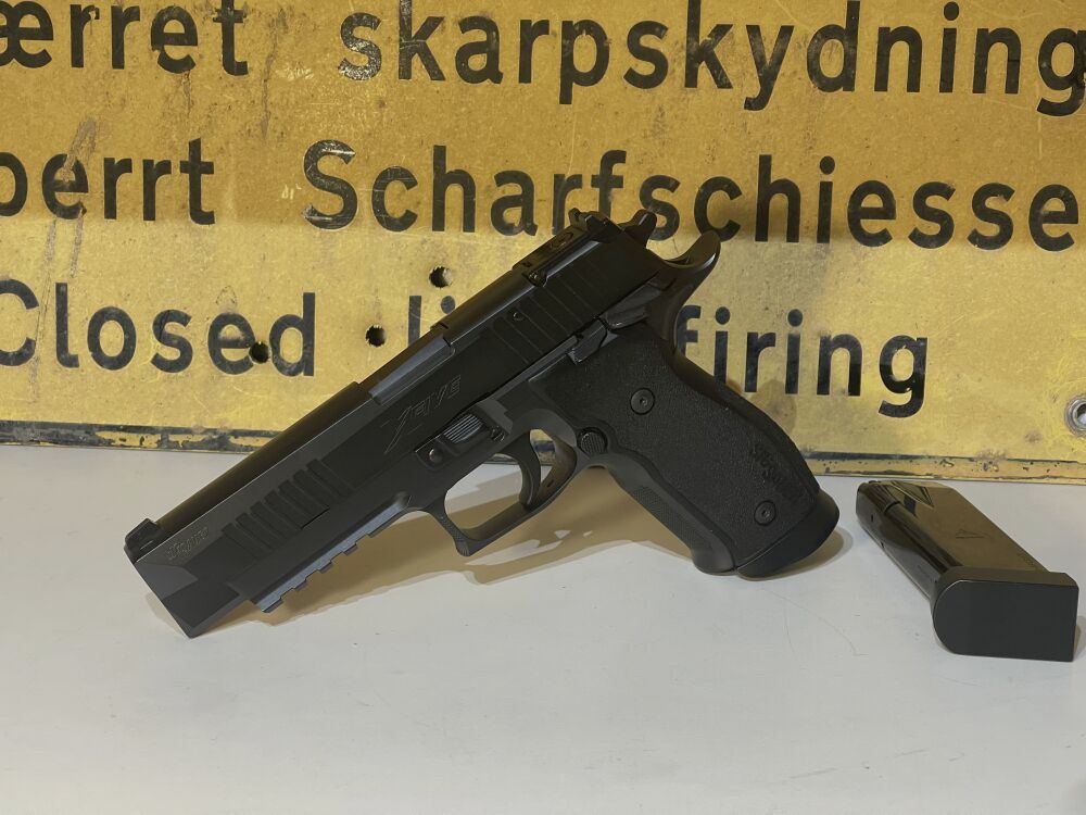 SIG Sauer P226 X-Five Special Ops (zugelassen im BDS als Dienstpistole!)
