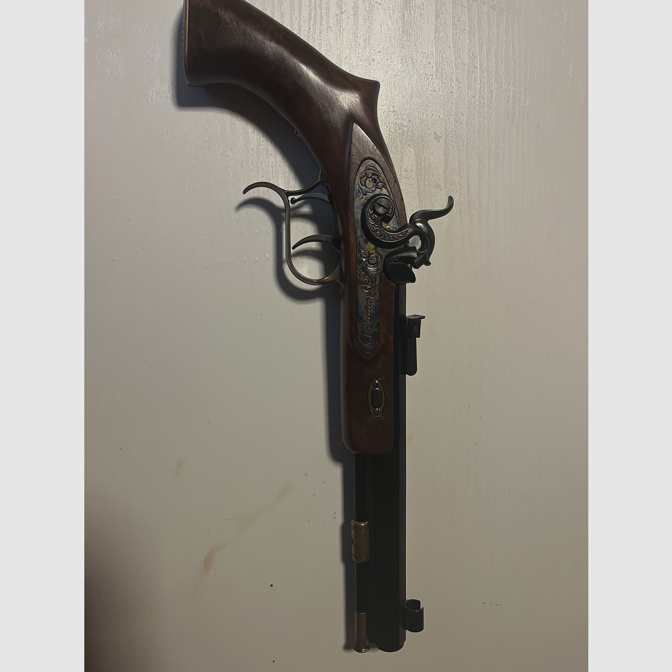 Pistolet à percussion Thompson Center Arms Patriot .45 avec accessoires