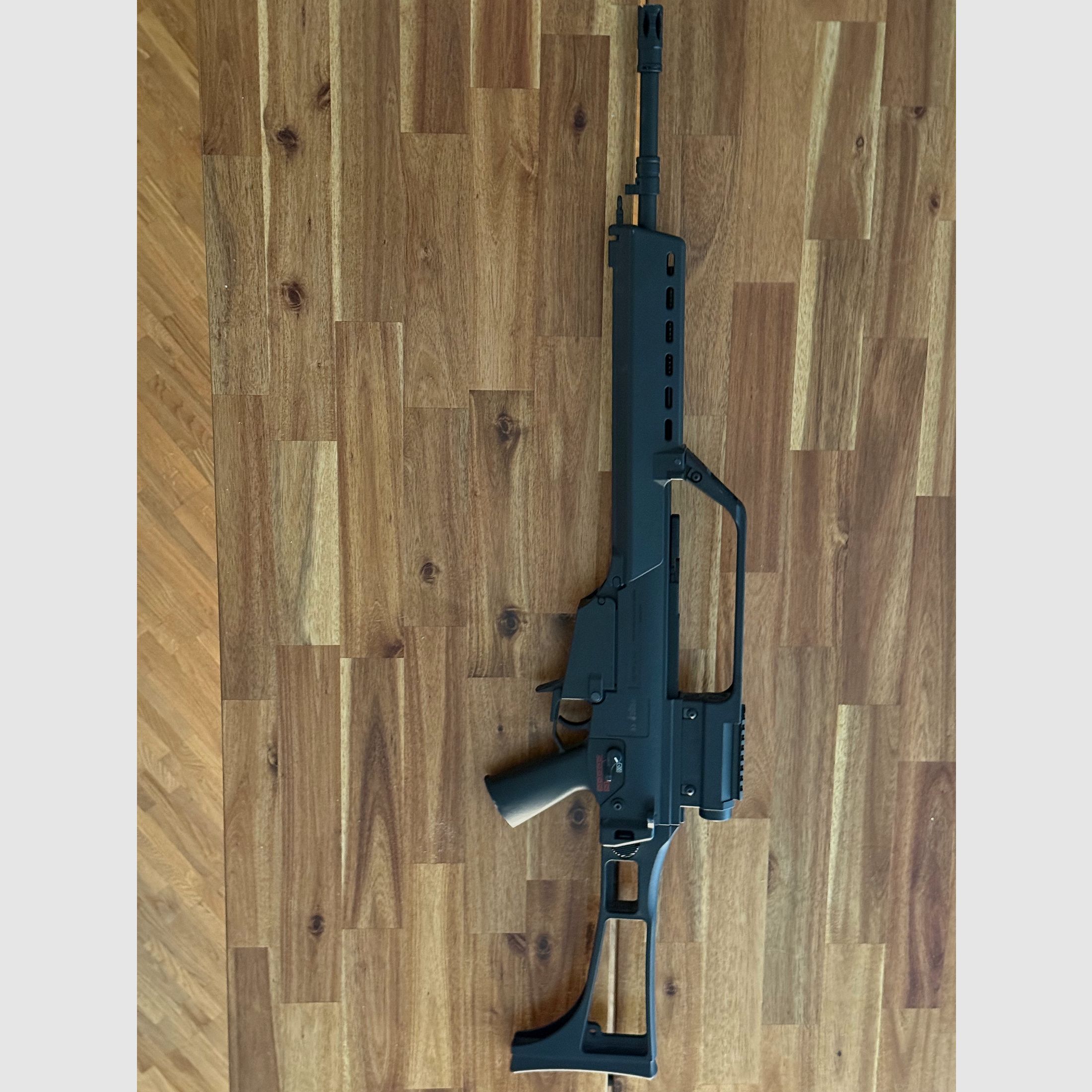 HK G36C Airsoft Rifle – incluido Red Dot, correa y accesorios