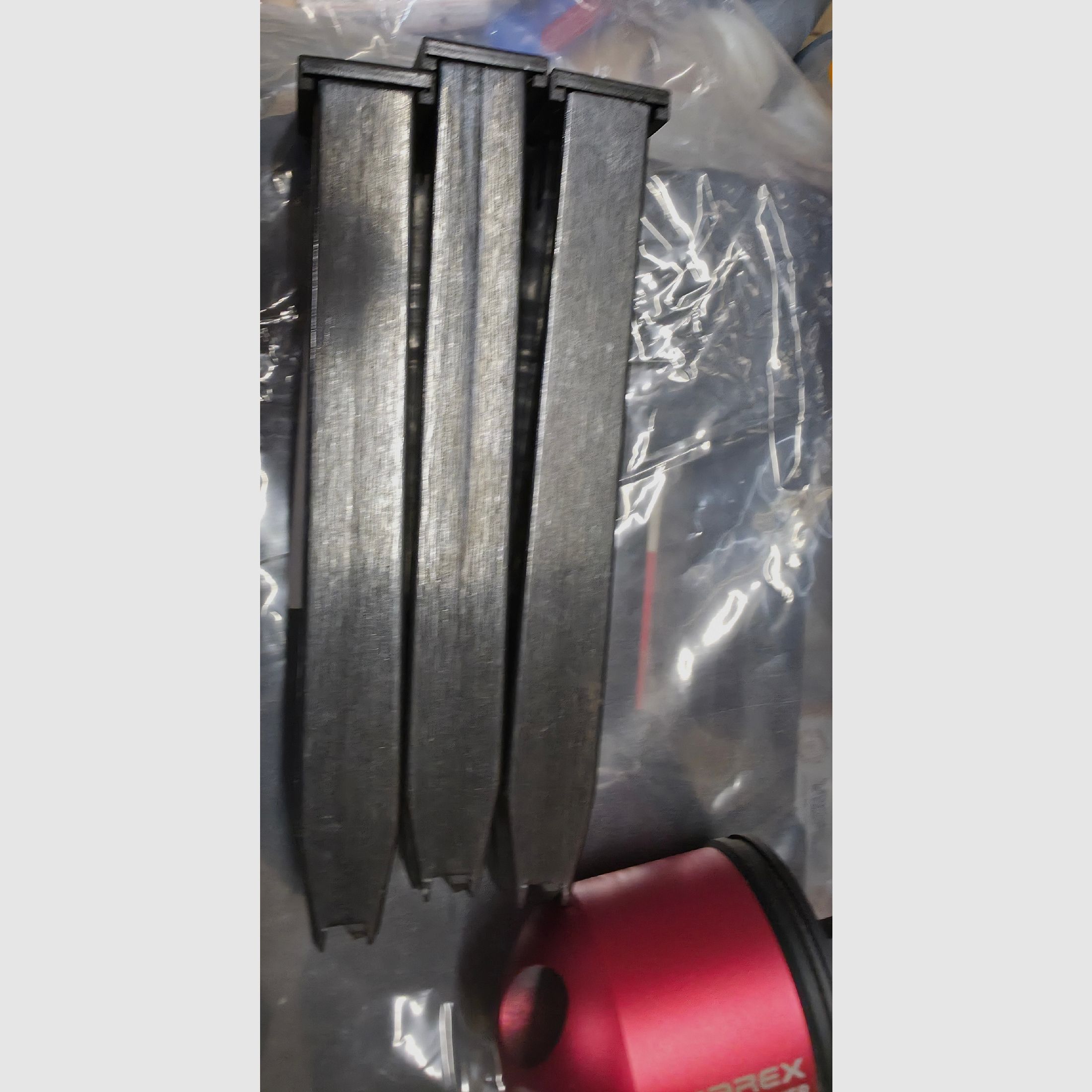 Zoraki 918 mit 3 Magazinen (25er) und Umarex Abschussbecher