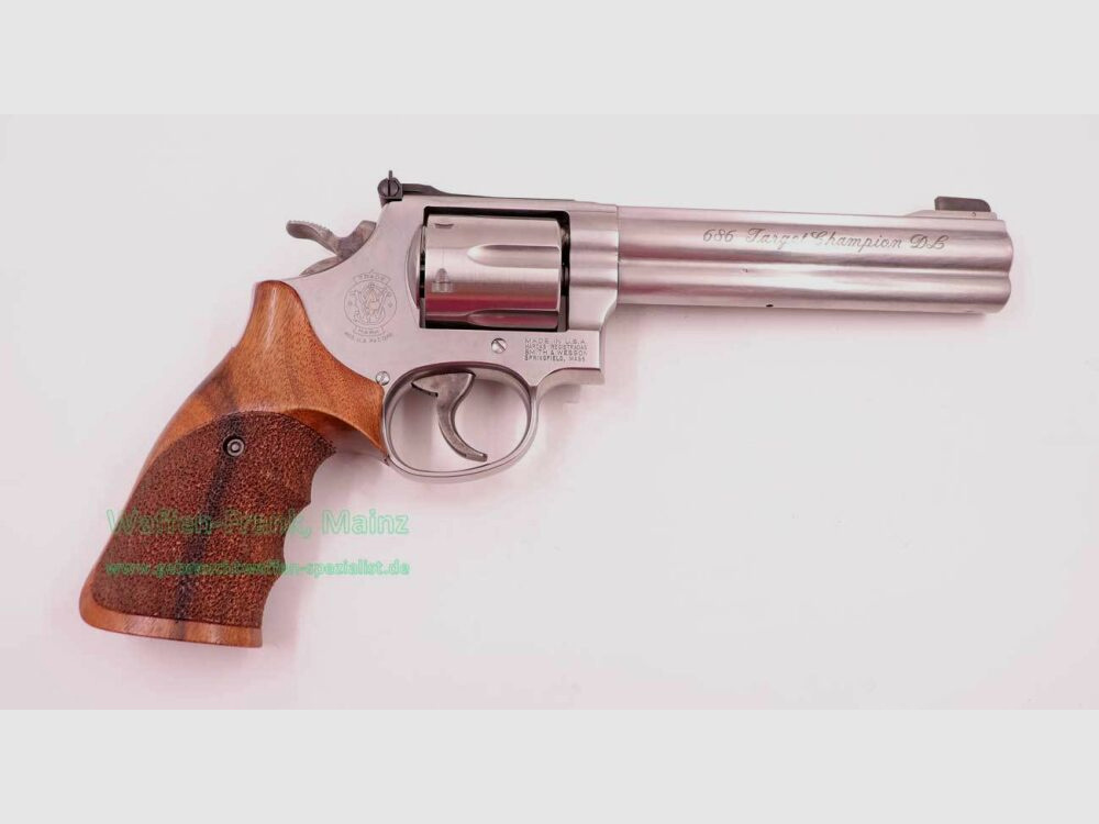 Smith u. Wesson - USA Mod. 686-5 Target Champion DL