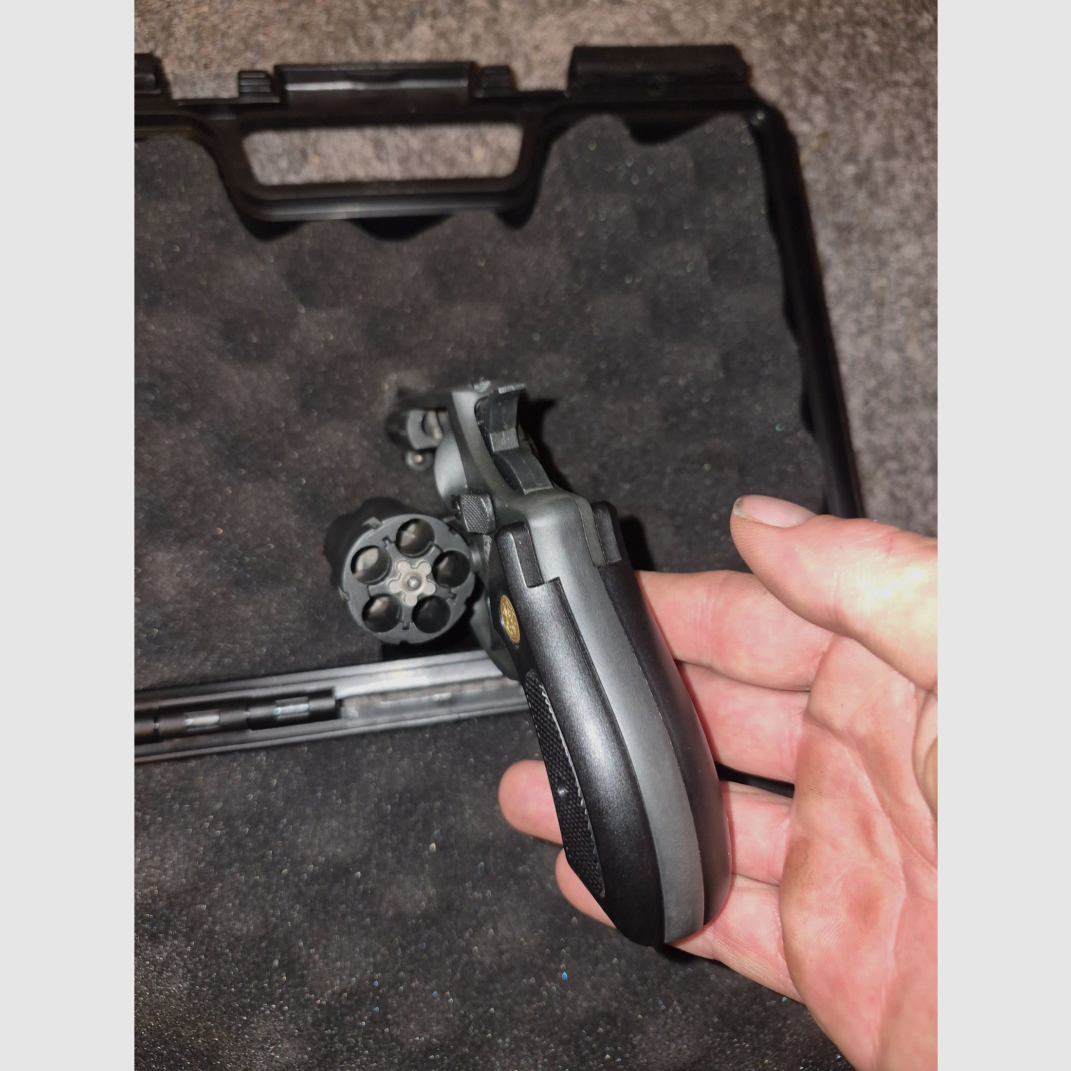 Smith & Wesson Chiefs Special 9mm R.K, image 3 of 3
