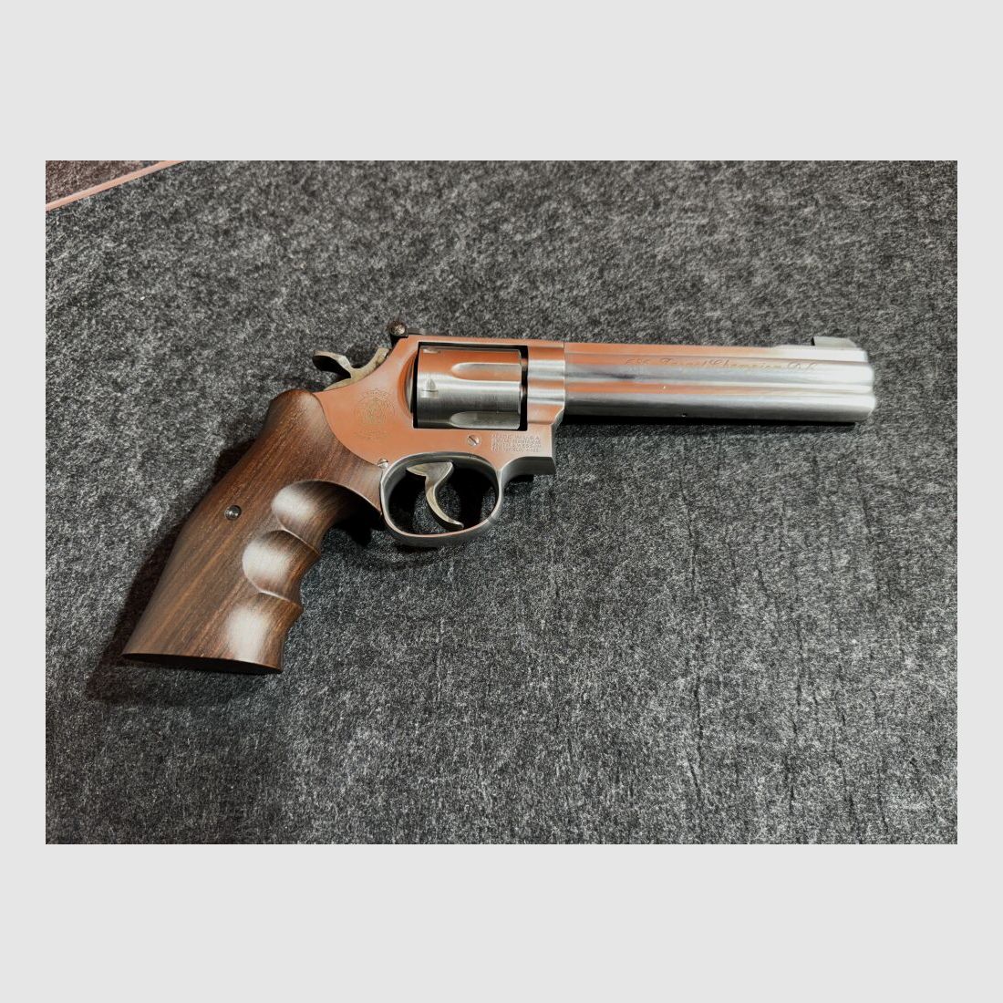 Smith & Wesson 686-4 Target Champion De Luxe