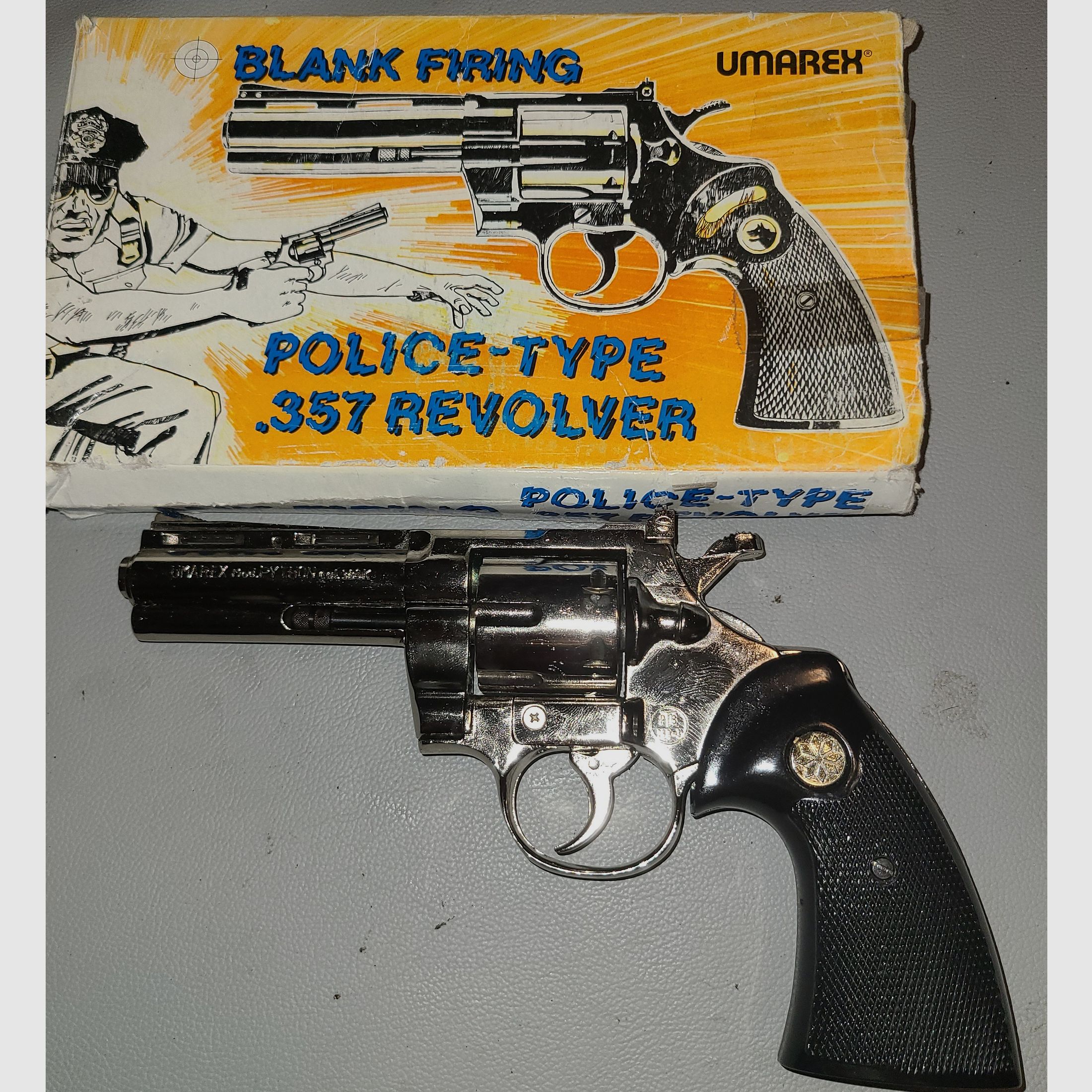 UMAREX PYTHON VERCHROMT/ ohne Zubehör/ mit OVP / cal. 9mm 380K / PTB  282-3 SCHRECKSCHUSS GAS REVOLVER SILVESTER SELBSTVERTEIDIGUNG / GEBRAUCHT 