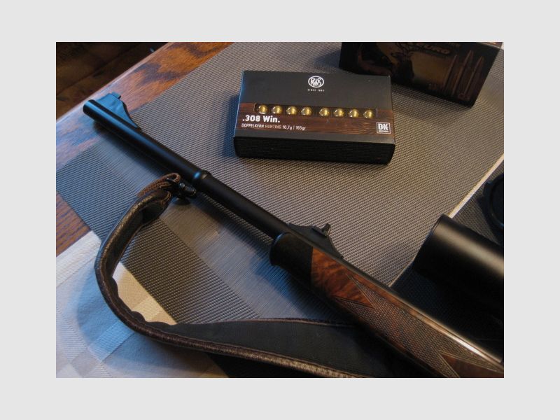 Droomachtige Blaser Black-Custom K95 met droomstock HK 9/10 in caliber .308 Winchester incl. LEICA Fortis 1,8-12x42i red dot sight L-4A (zoals ZEISS 60) en incl. 60 schoten RWS DK 10,7 gram
