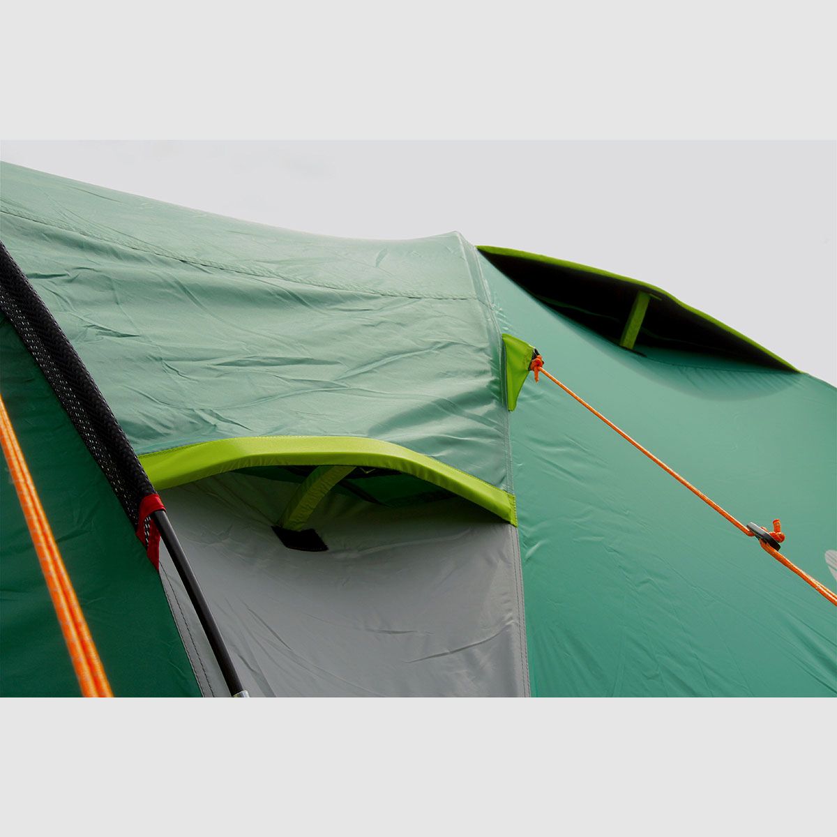 Coleman Kobuk BlackOut Plus 3