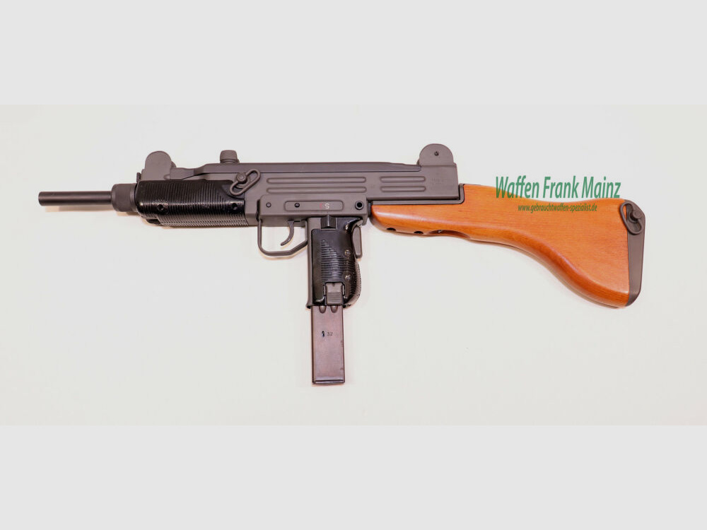 SAR, Schwaben Arms UZI M54
