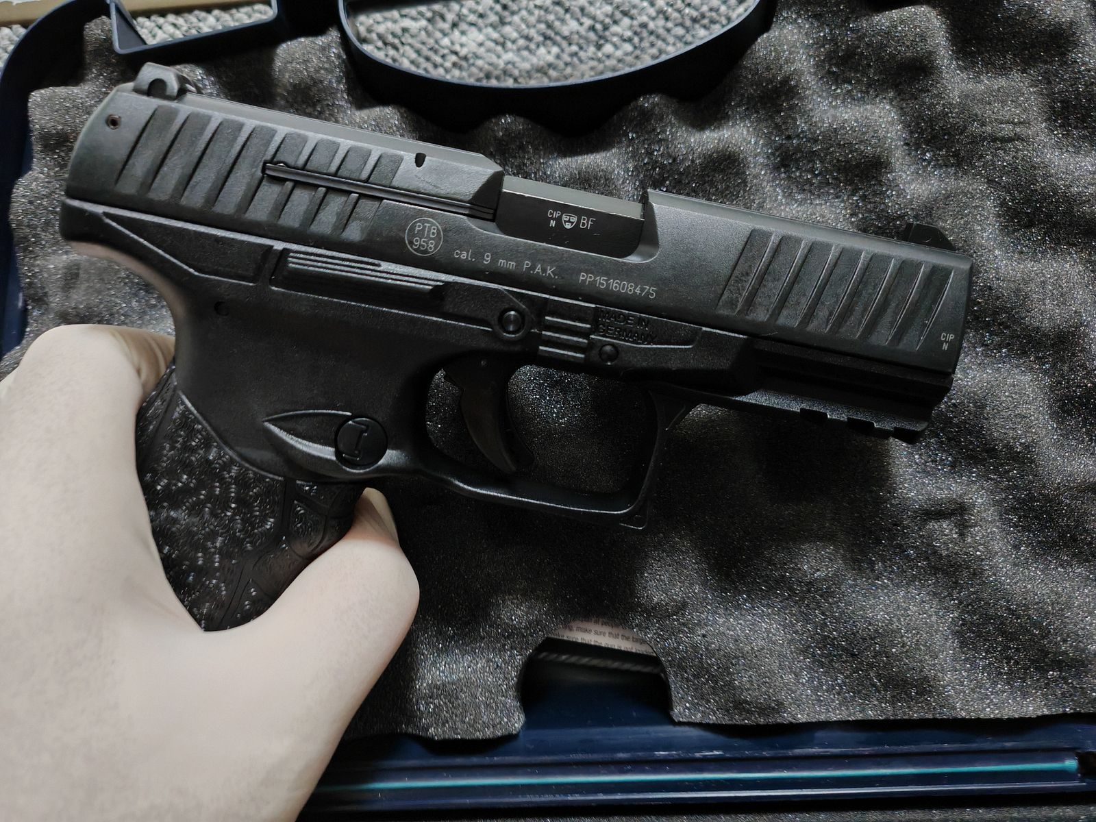 Umarex Walther PPQ NAVY Kit mit Original Walther-Koffer| 9mm P.A.K. Schreckschuss |NEUwertig