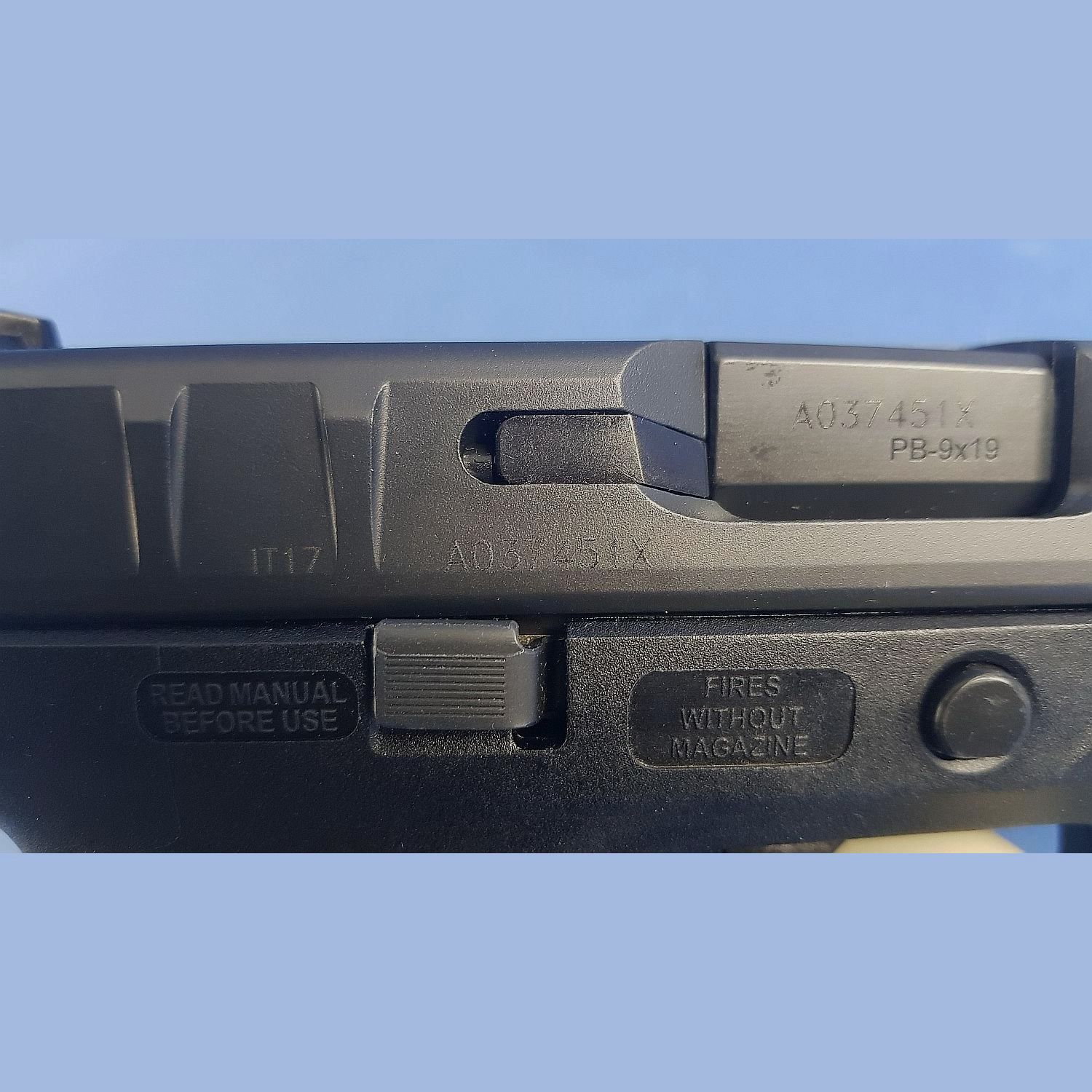Beretta APX, kal. 9×19, afbeelding 3 van 4