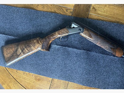 Blaser F16 Sporting, 12/76, 30", Holzklasse 5