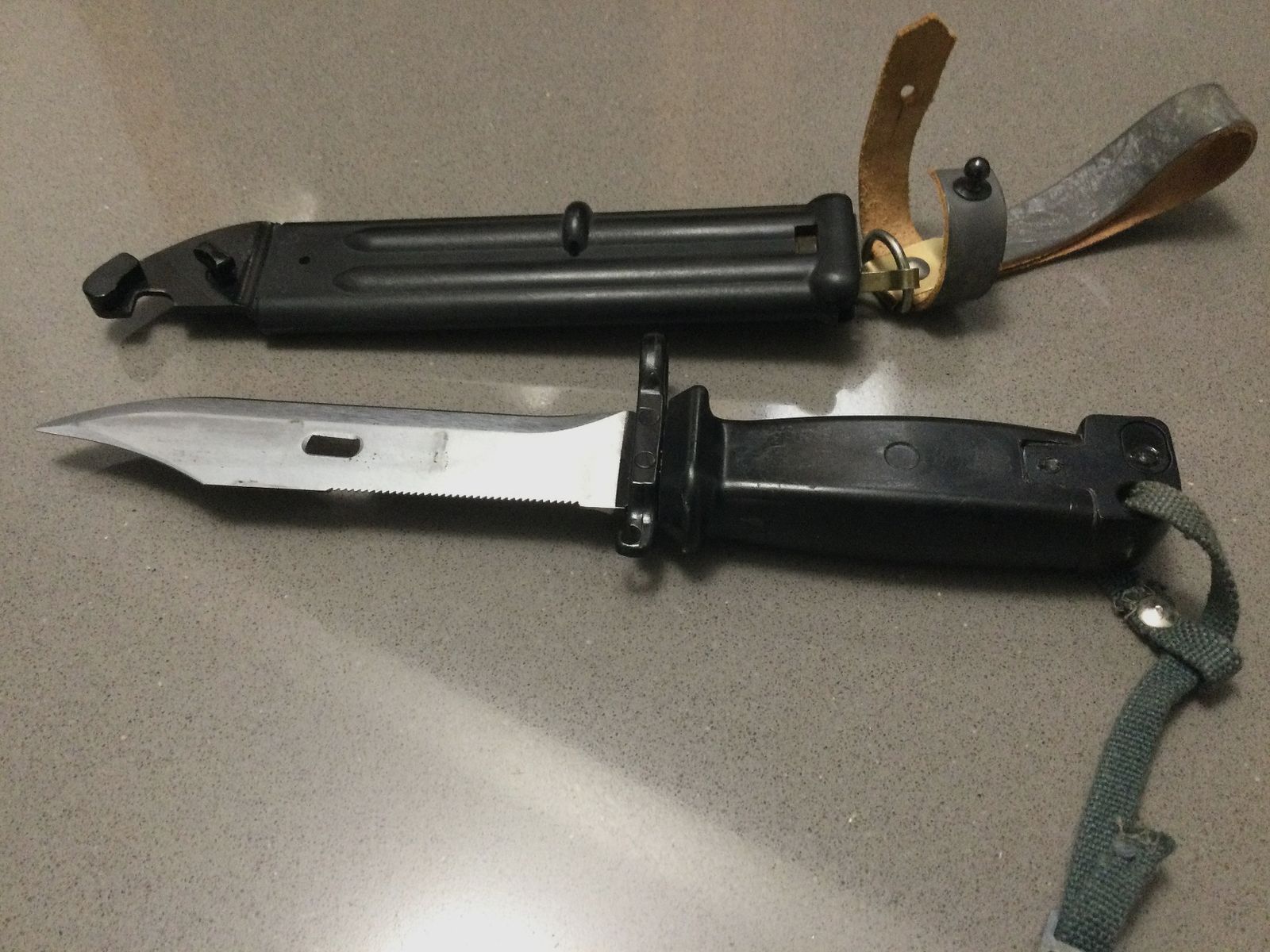 Dolch, Messer, Bayonet AK 47, schöne Erhaltung, Sammler