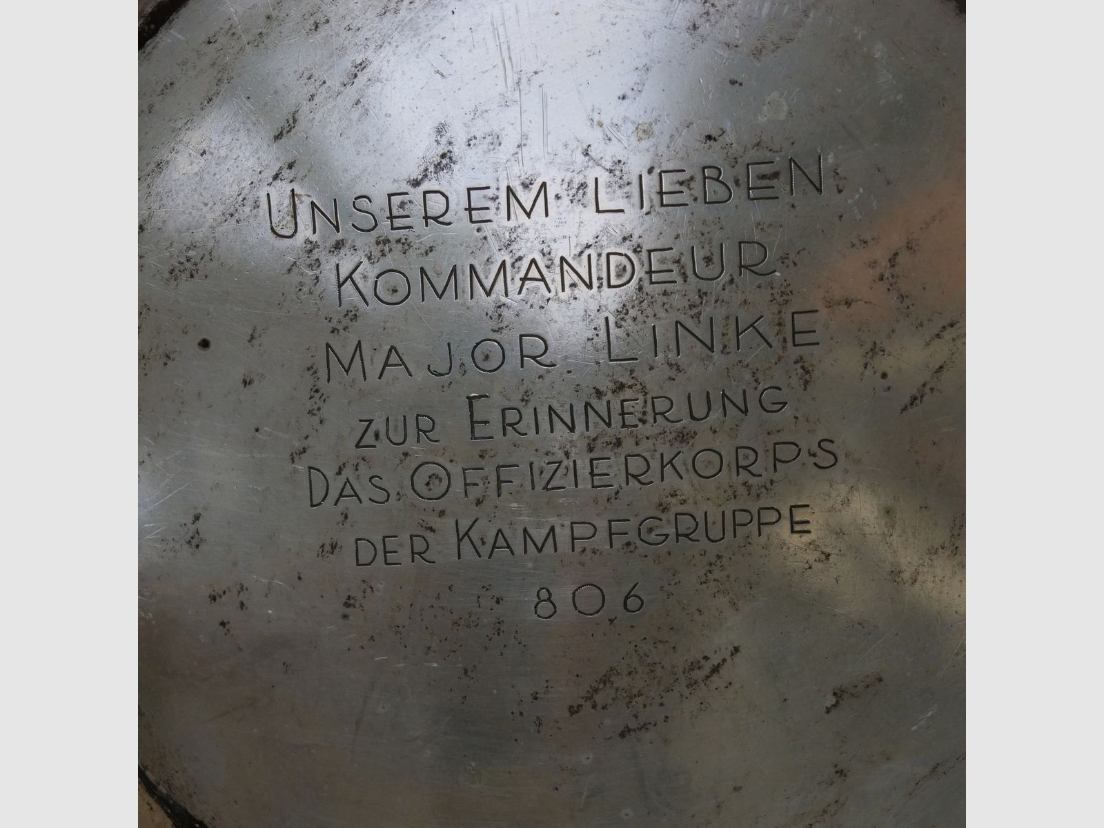Piatto d'onore del comandante maggiore Linke del corpo ufficiali del gruppo di combattimento 806 WK II 2. WK