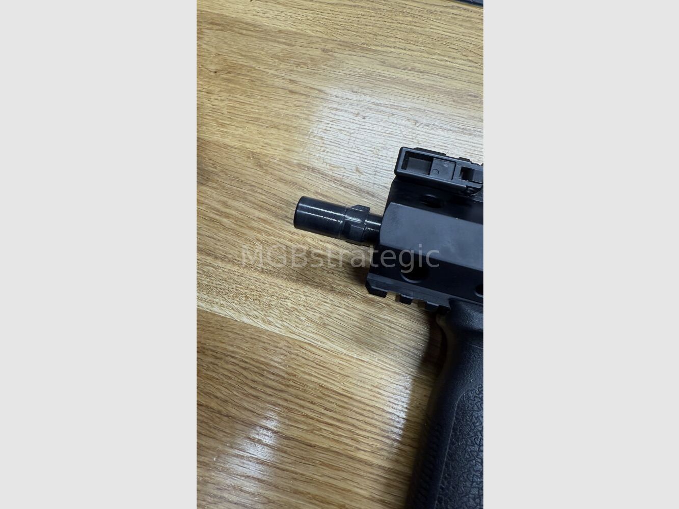 B&T AG SPC9 PDW G - halbautom. Pistole 9mmLuger Lower für Glock 9mm Magazine