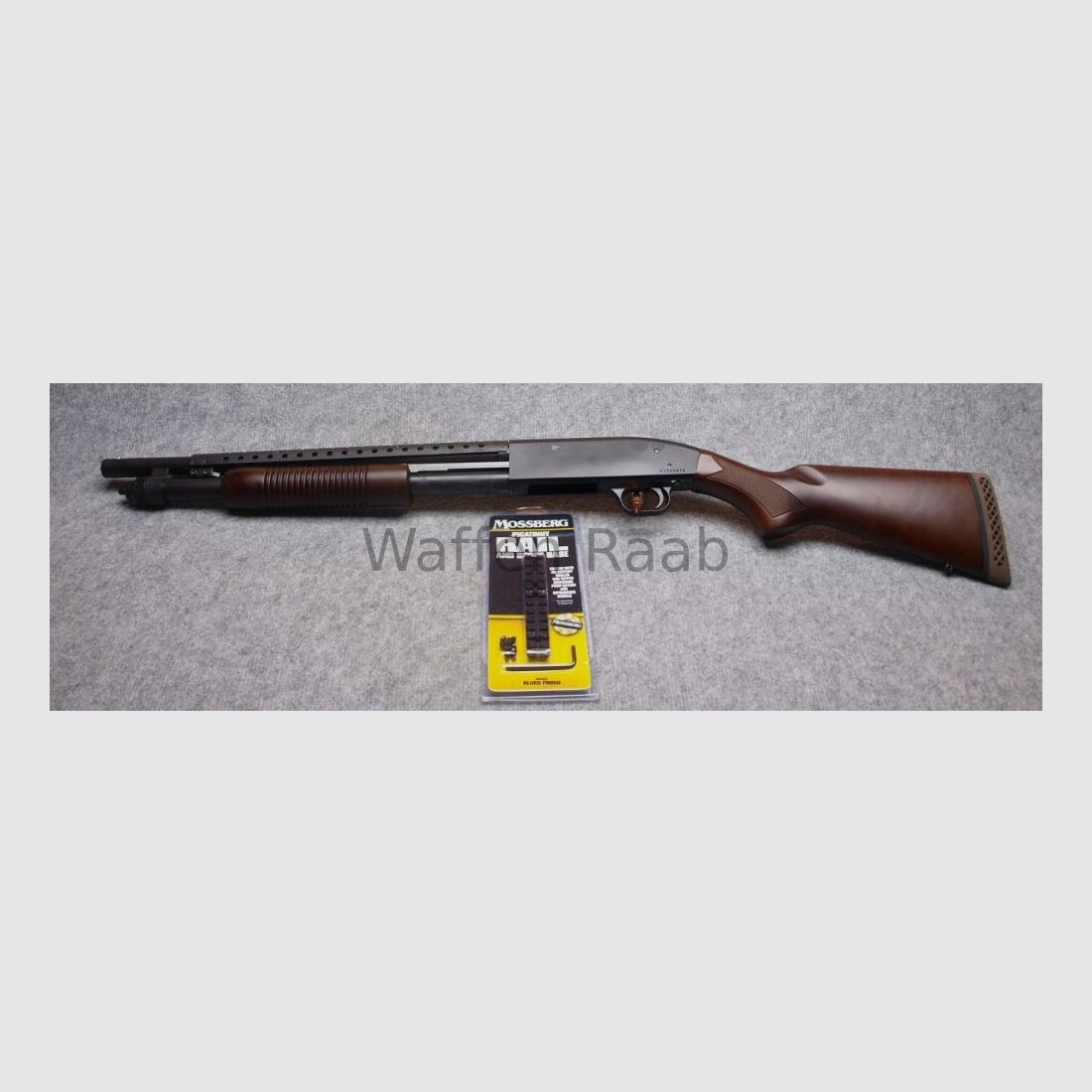 Mossberg 590 Retrograde	 Mossberg 590 Retrograde