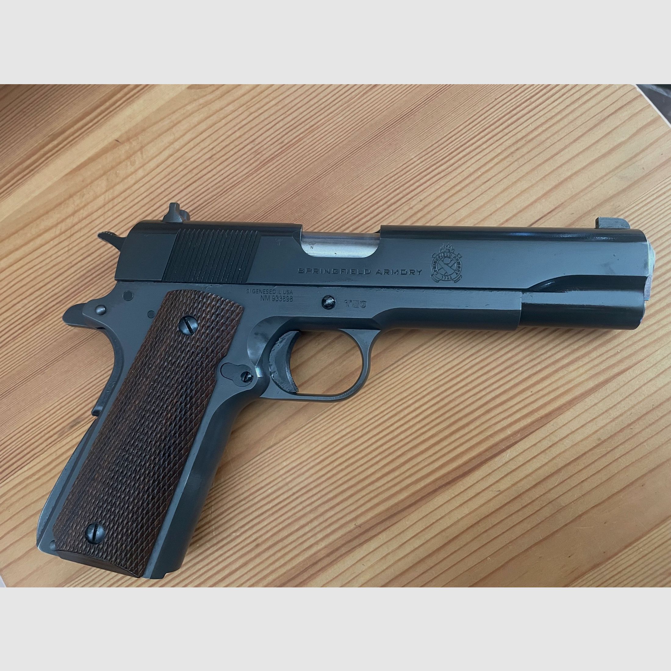 Springfield Armory 1911 Mil Spec .45 ACP ¡EN CONDICIÓN IMPECABLE!, imagen 2 de 9