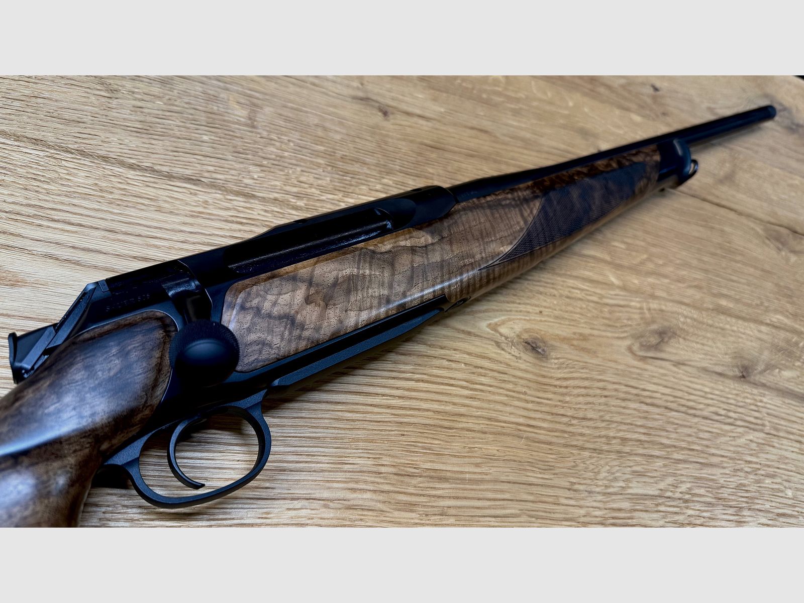 Sauer 505 Iconic Lochschaft / HK5 / Highland Pakket / .308 / LL 51cm / M15x1 / DROOMWAPEN