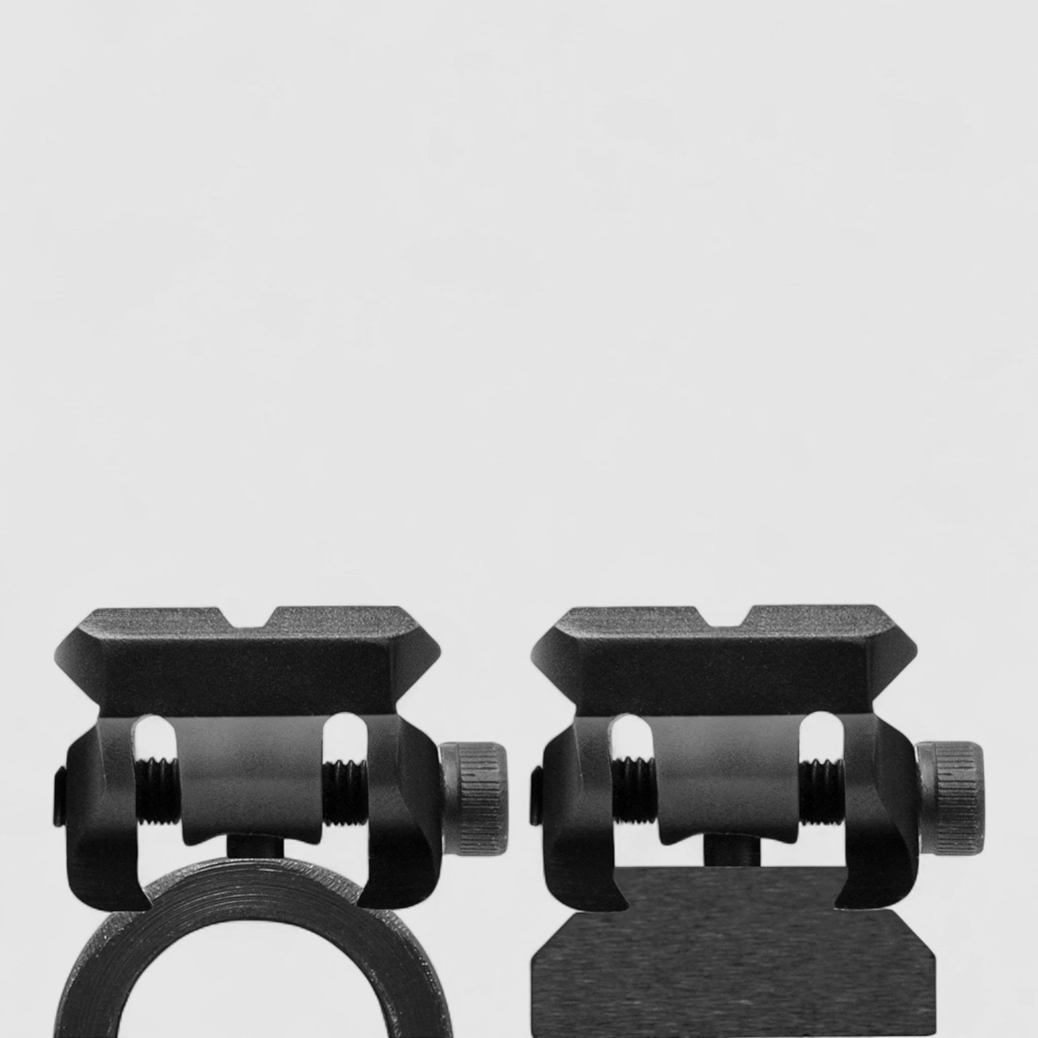 UTG Universal Dovetail to Picatinny Adapter für 9–11 mm