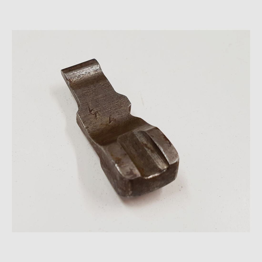 Gewehr 43 / Karabiner 43 ( G43 / K43 ) [6] Verriegelungsstütze rechts für Gewehr 43 / Karabiner 43 ( G43 / K43 ) original Ersatzteil