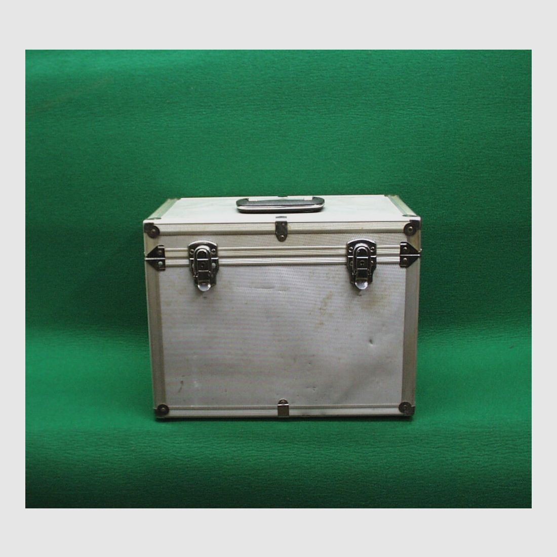 **** Pistol case