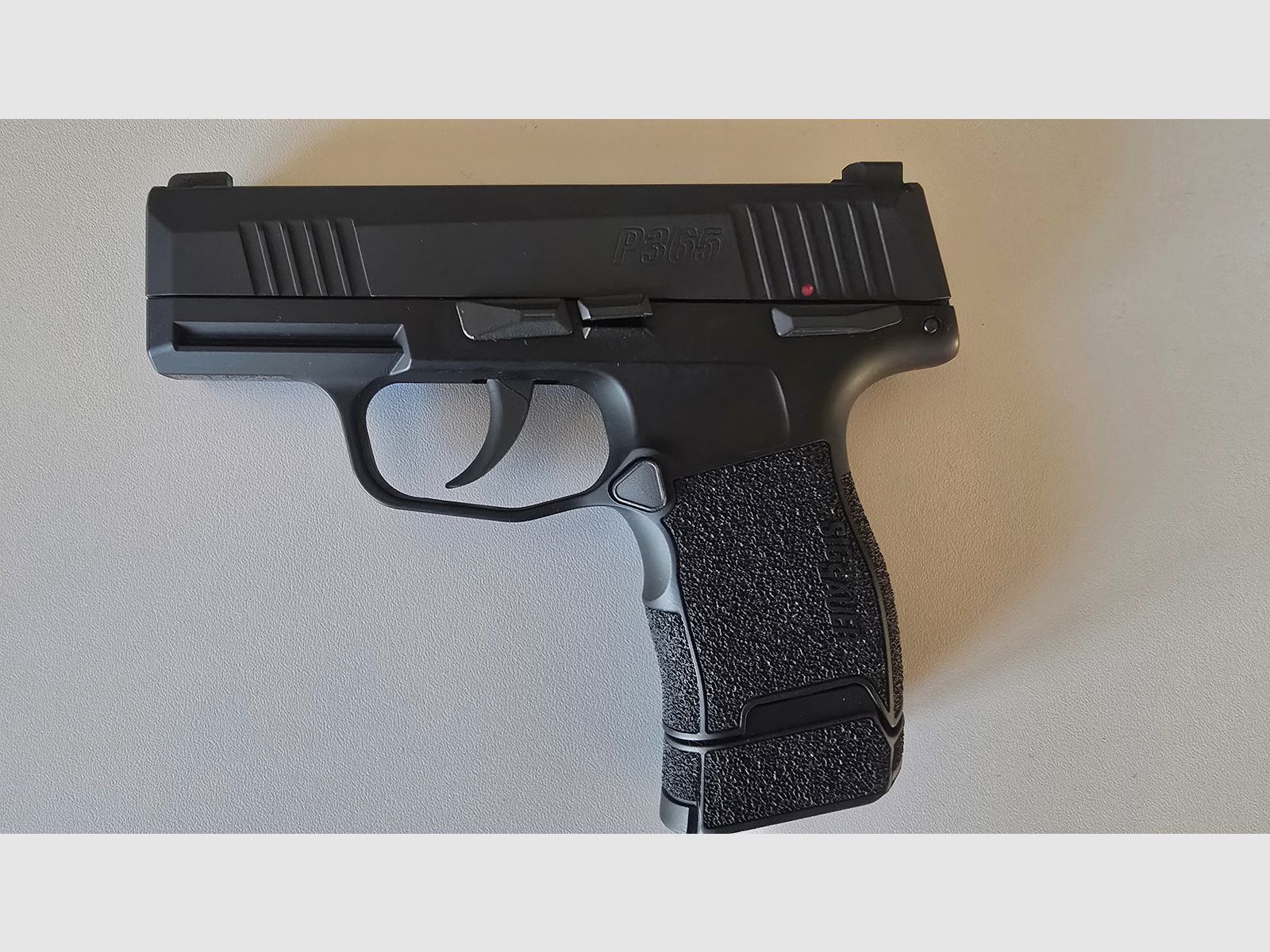 Sig Sauer zestaw - 4,5mm CO2 Sig Sauer P320 X Carry & P365 oraz akcesoria